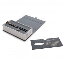 Fountain pen PARKER SONNET BLACK LACQUER GT M, glossy black color with gold-colored details