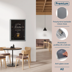 Pakabinamas reklaminis rėmas A2 (42x59,4) atlenkiamais 25mm krašteliais aliuminiu rėmu CLICK