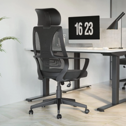 Kėdė Q-935 juodos spalvos